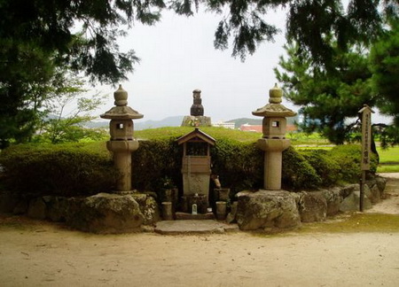 shimizu muneharu tumba